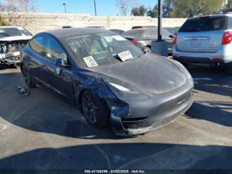 TESLA MODEL 3 REAR-WHEEL DRIVE