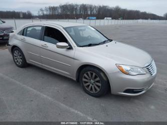 CHRYSLER 200 TOURING