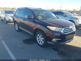 TOYOTA HIGHLANDER SE