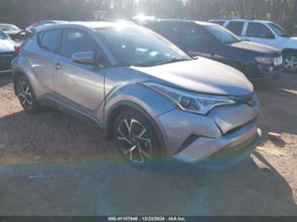 TOYOTA C-HR XLE PREMIUM