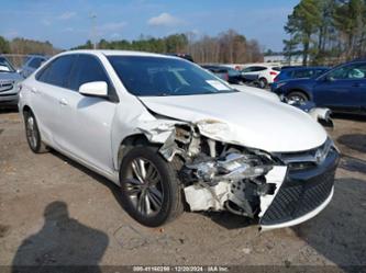 TOYOTA CAMRY SE