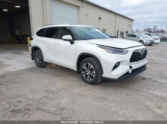 TOYOTA HIGHLANDER XLE