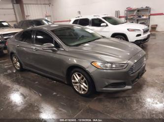 FORD FUSION SE