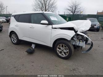 KIA SOUL LX