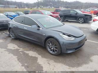 TESLA MODEL 3 LONG RANGE DUAL MOTOR ALL-WHEEL DRIVE