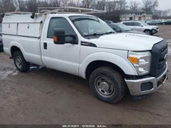 FORD F-350 XL