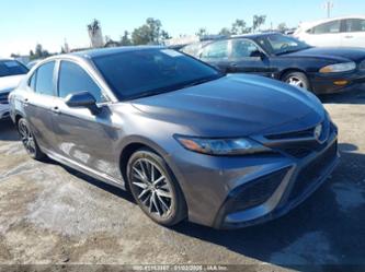 TOYOTA CAMRY HYBRID SE