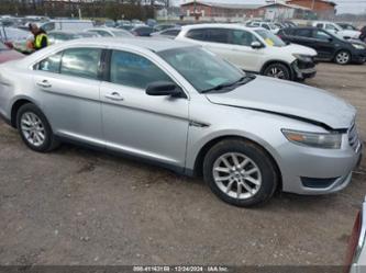 FORD TAURUS SE