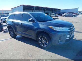 TOYOTA HIGHLANDER XLE