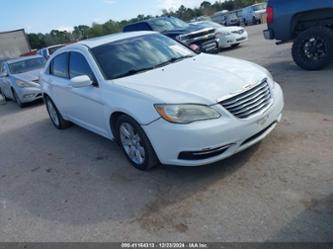 CHRYSLER 200 TOURING