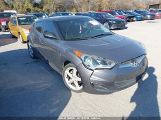 HYUNDAI VELOSTER BLACK INT