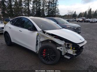 TESLA MODEL Y LONG RANGE DUAL MOTOR ALL-WHEEL DRIVE