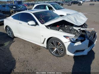 INFINITI Q60 LUXE AWD