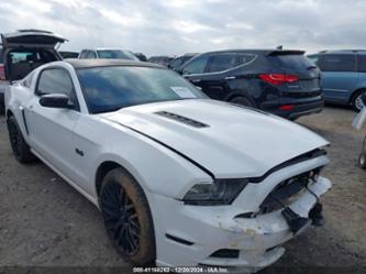 FORD MUSTANG GT PREMIUM