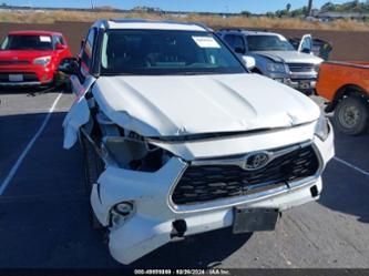 TOYOTA HIGHLANDER PLATINUM