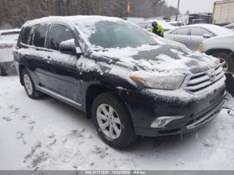 TOYOTA HIGHLANDER SE V6