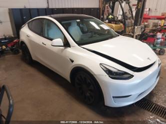 TESLA MODEL Y PERFORMANCE DUAL MOTOR ALL-WHEEL DRIVE