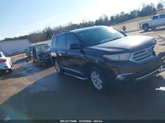 TOYOTA HIGHLANDER SE