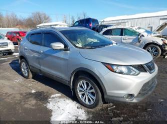 NISSAN ROGUE SPORT SV