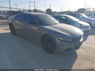 DODGE CHARGER SXT RWD