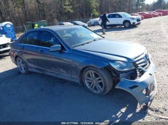 MERCEDES-BENZ C-CLASS LUXURY/SPORT