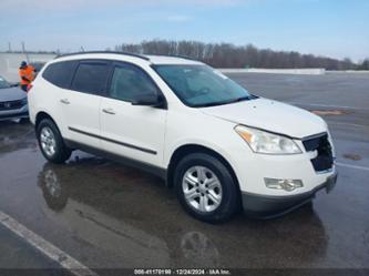 CHEVROLET TRAVERSE LS