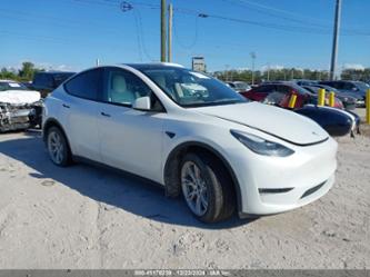 TESLA MODEL Y LONG RANGE DUAL MOTOR ALL-WHEEL DRIVE