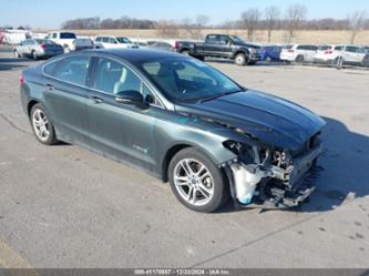 FORD FUSION HYBRID TITANIUM