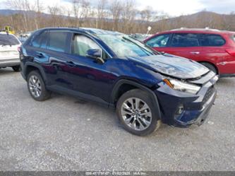 TOYOTA RAV4 XLE PREMIUM