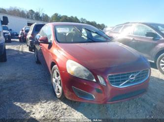 VOLVO S60 T5