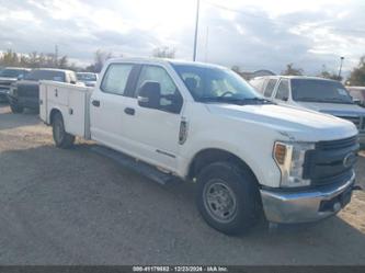 FORD F-250 XL