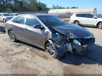 TOYOTA CAMRY SE