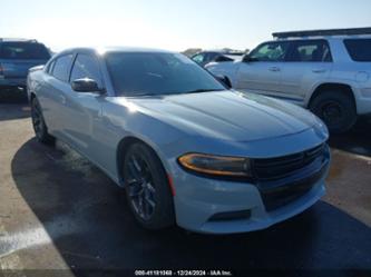 DODGE CHARGER SXT RWD