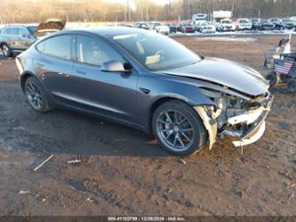 TESLA MODEL 3 LONG RANGE DUAL MOTOR ALL-WHEEL DRIVE