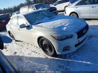 INFINITI Q50 PREMIUM/SPORT