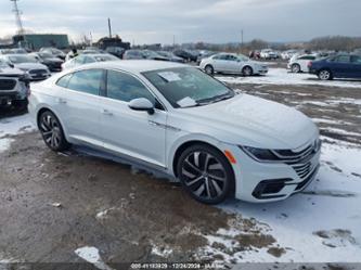 VOLKSWAGEN ARTEON 2.0T SE R-LINE