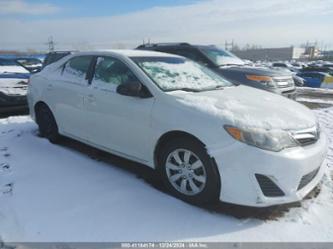 TOYOTA CAMRY HYBRID LE