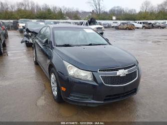 CHEVROLET CRUZE LS AUTO