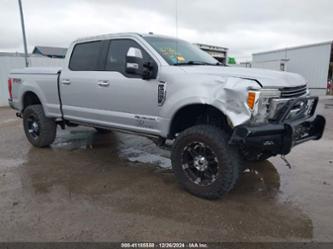 FORD F-250 LARIAT