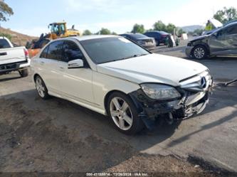 MERCEDES-BENZ C-CLASS LUXURY/SPORT