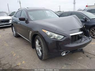 INFINITI QX70