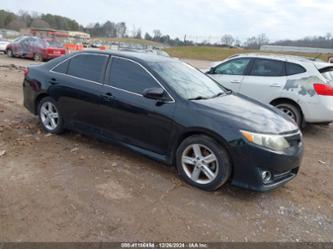 TOYOTA CAMRY SE