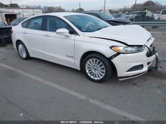 FORD FUSION HYBRID SE