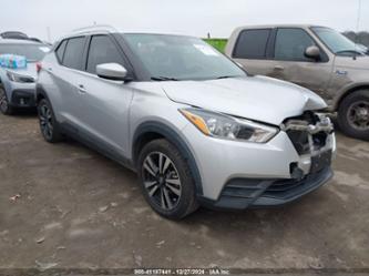 NISSAN KICKS SV XTRONIC CVT