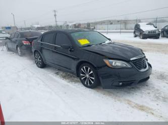 CHRYSLER 200 TOURING