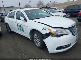 CHRYSLER 200 TOURING