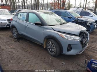 NISSAN KICKS SV XTRONIC CVT