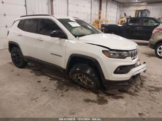 JEEP COMPASS LATITUDE LUX 4X4