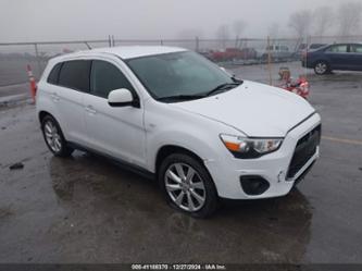 MITSUBISHI OUTLANDER SPORT ES