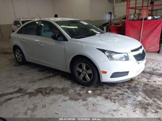 CHEVROLET CRUZE 1LT AUTO